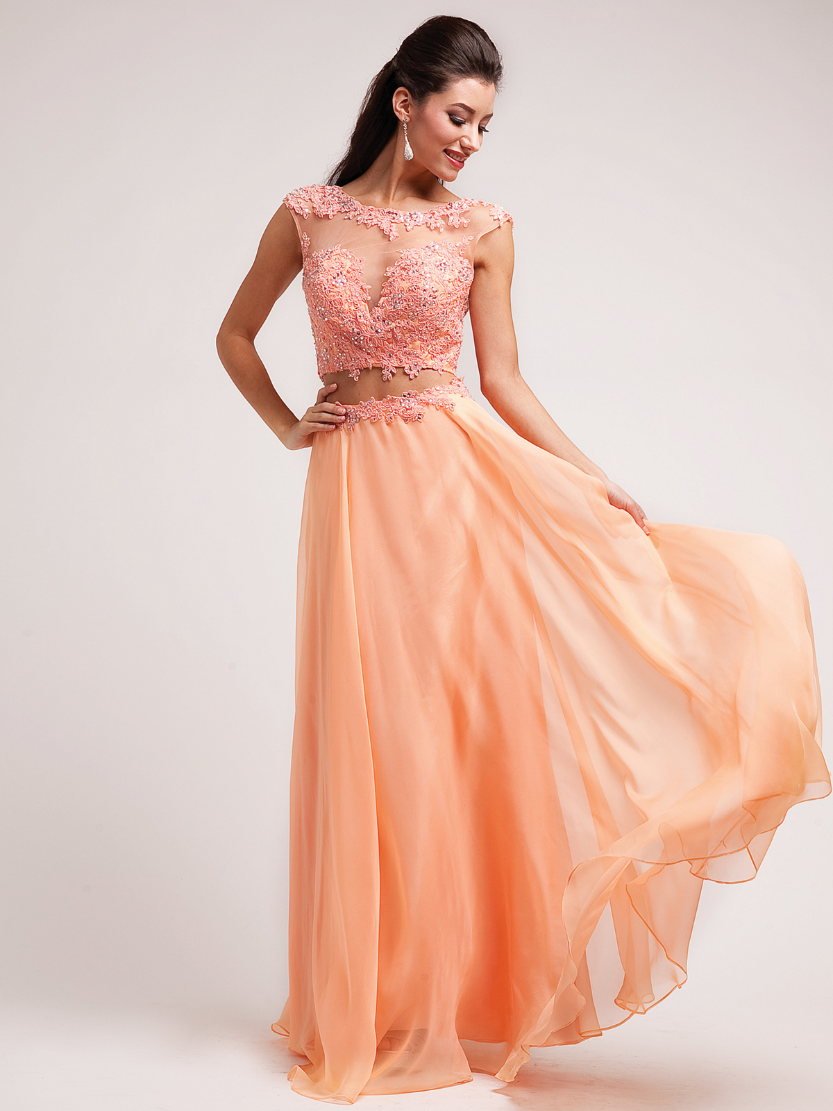 Персиковое Платье С Цветами